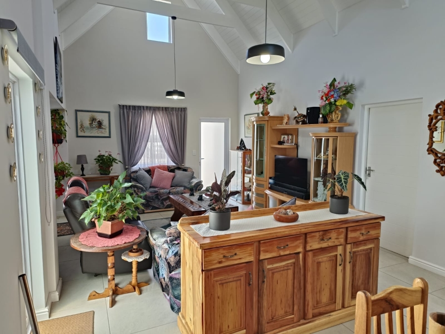 3 Bedroom Property for Sale in Jacobsbaai Western Cape